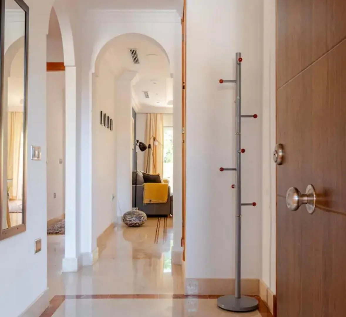 Luxury 2 Bedroom Apartment, Close To The Sea And The Golf Course, Aloha Hills Club Property Marbella Spanien